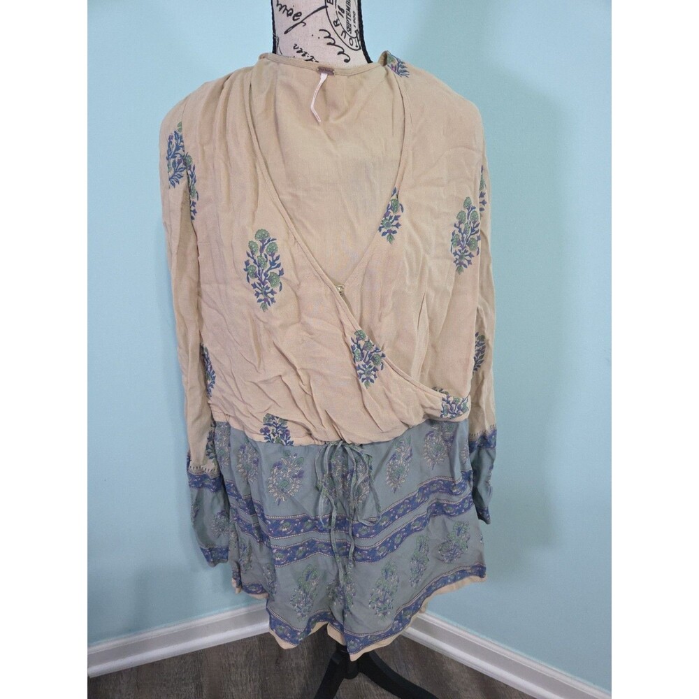 Free People Beige Blue Floral Balloon Sleeve Romper V-Neck medium